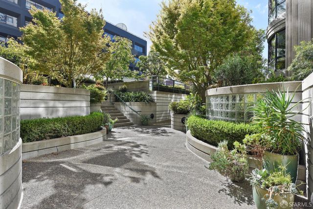 300 3rd Street 1208, San Francisco, CA 94123