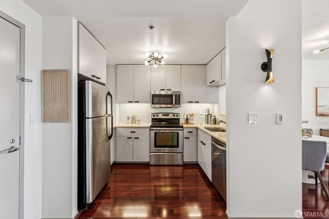 300 3rd Street 1208, San Francisco, CA 94123