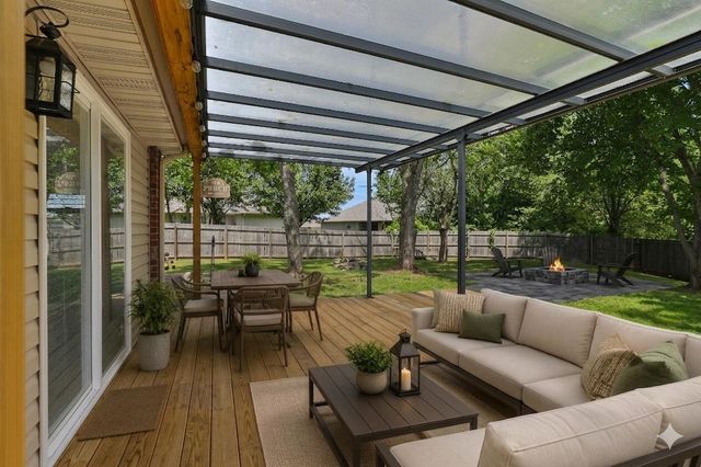 5749 W Payton Circle, Springfield, MO 65802
