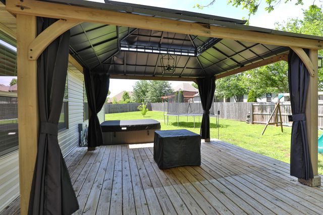 5749 W Payton Circle, Springfield, MO 65802