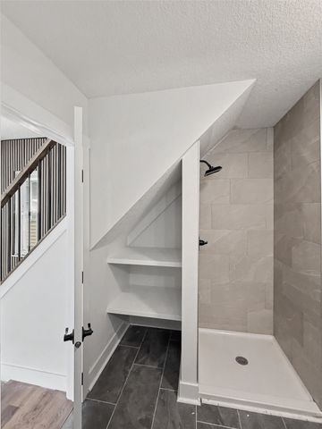 1009 27th Street, Des Moines, IA 50311