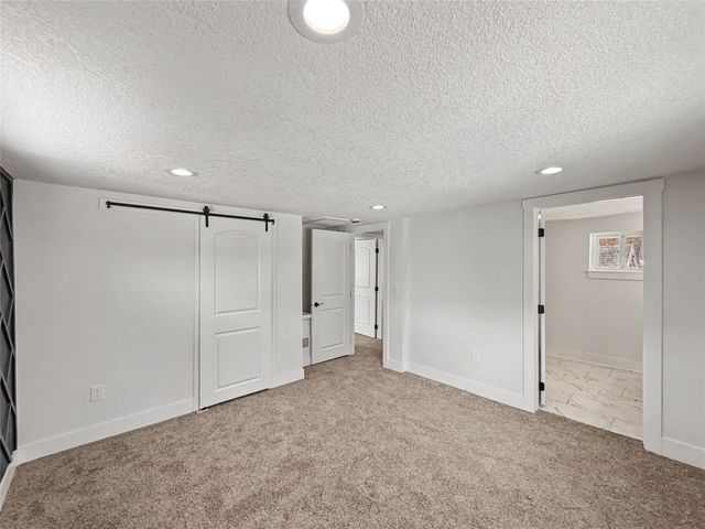 1009 27th Street, Des Moines, IA 50311