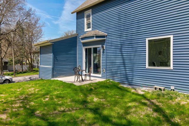 1009 27th Street, Des Moines, IA 50311