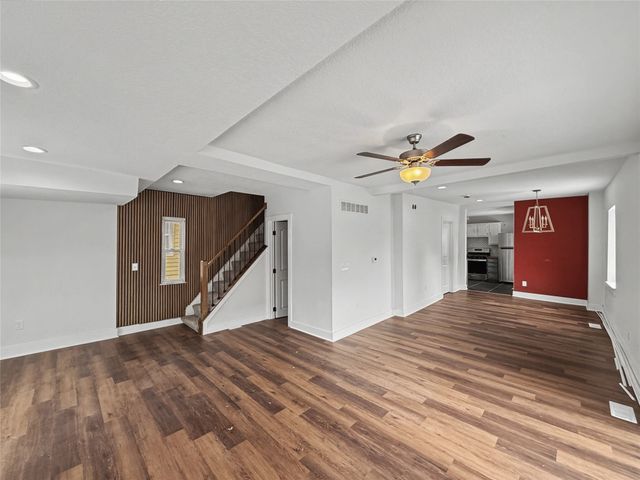 1009 27th Street, Des Moines, IA 50311