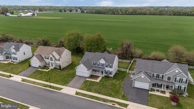 335 HELEN DR, Townsend, DE 19734