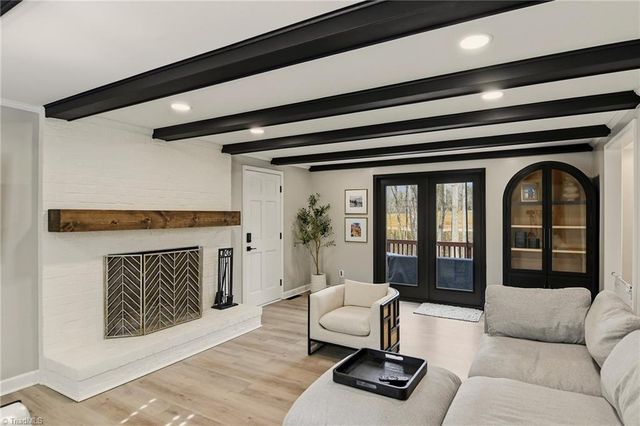 4938 Hackamore Road, Greensboro, NC 27410