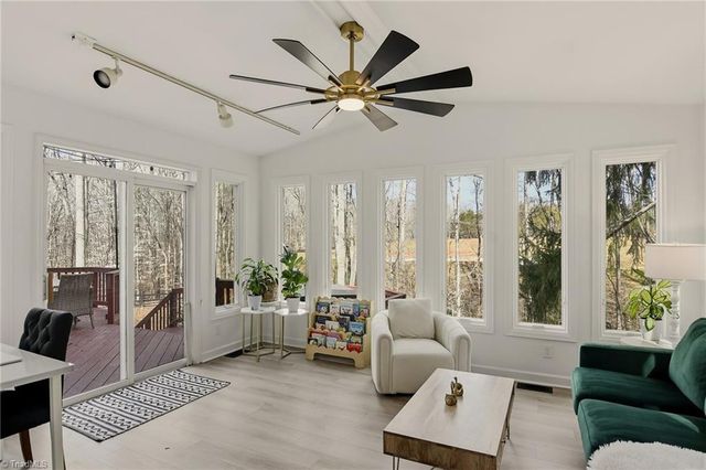 4938 Hackamore Road, Greensboro, NC 27410