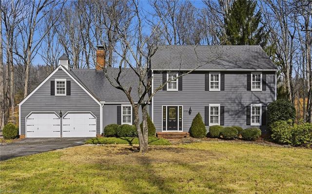 4938 Hackamore Road, Greensboro, NC 27410