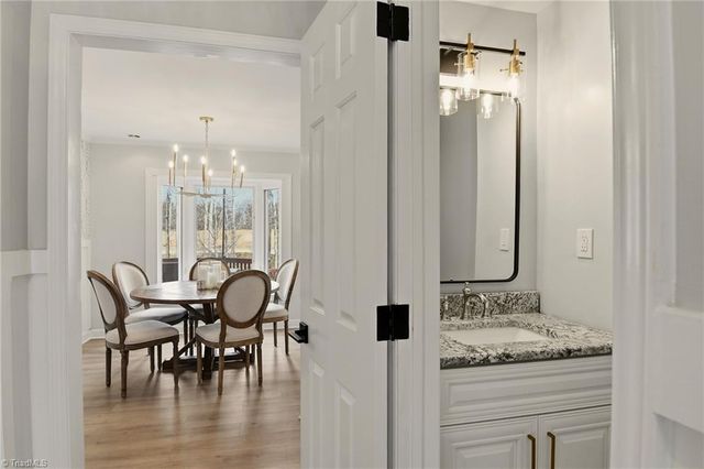 4938 Hackamore Road, Greensboro, NC 27410