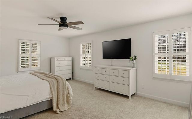 4938 Hackamore Road, Greensboro, NC 27410