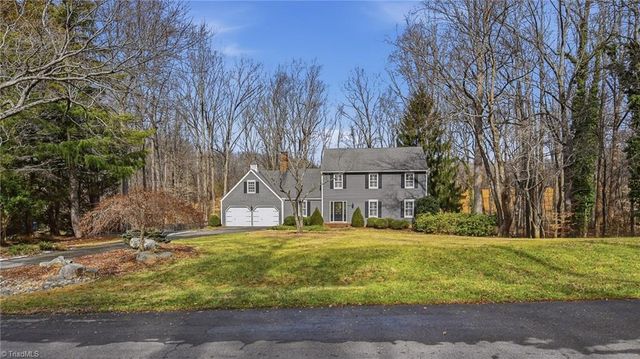 4938 Hackamore Road, Greensboro, NC 27410