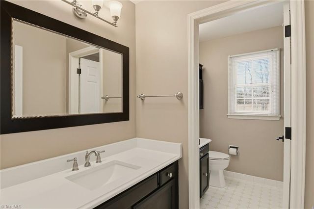 4938 Hackamore Road, Greensboro, NC 27410