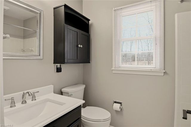 4938 Hackamore Road, Greensboro, NC 27410