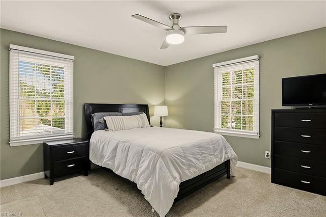 4938 Hackamore Road, Greensboro, NC 27410