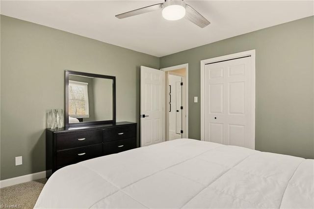 4938 Hackamore Road, Greensboro, NC 27410