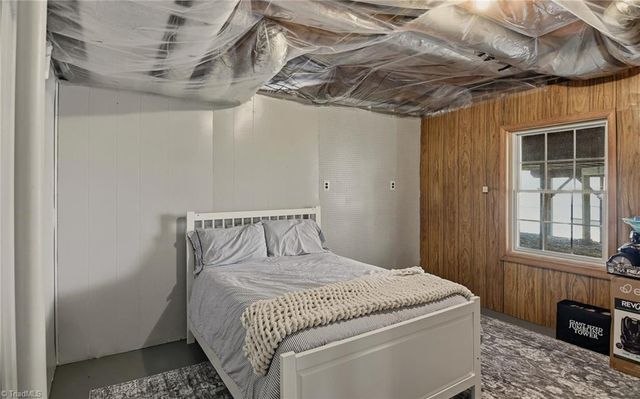 4938 Hackamore Road, Greensboro, NC 27410