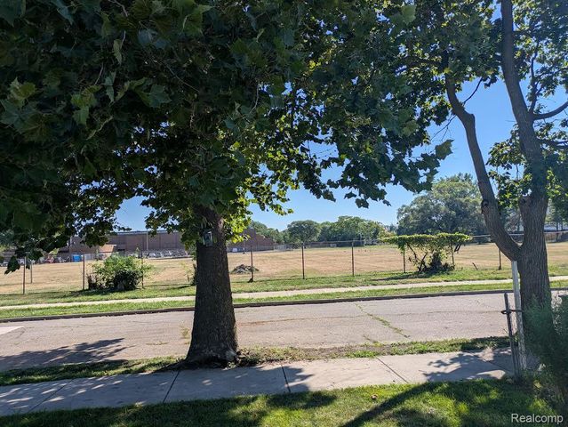 459 Continental Street, Detroit, MI 48215