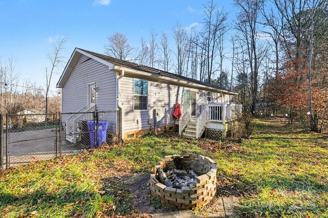 186 Ridge Creek Drive, Troutman, NC 28166