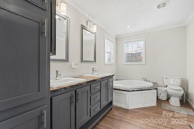 186 Ridge Creek Drive, Troutman, NC 28166