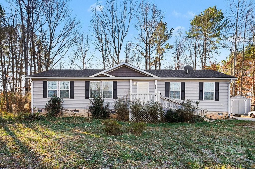186 Ridge Creek Drive, Troutman, NC 28166