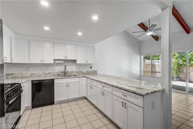 2616 N Tustin Avenue A, Santa Ana, CA 92705