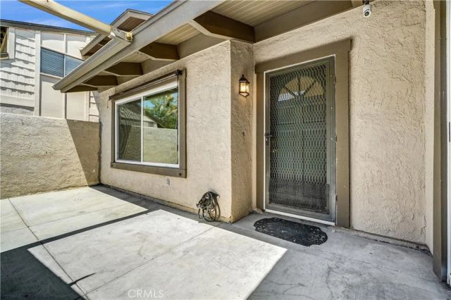 2616 N Tustin Avenue A, Santa Ana, CA 92705