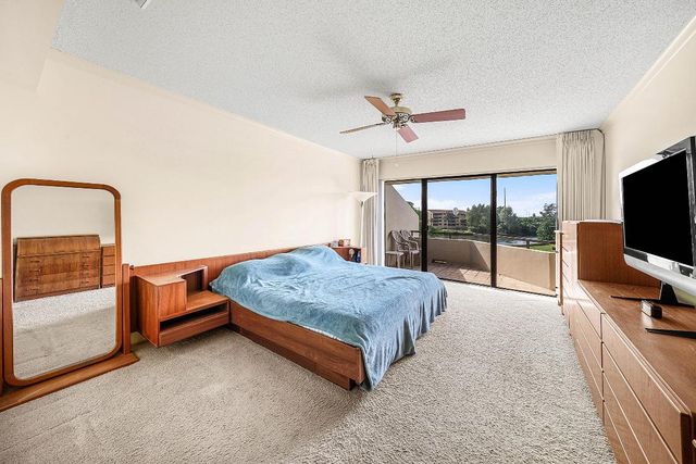 1109 Marine Way E L4r Way E, North Palm Beach, FL 33408