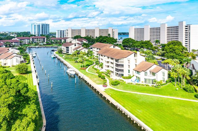 1109 Marine Way E L4r Way E, North Palm Beach, FL 33408