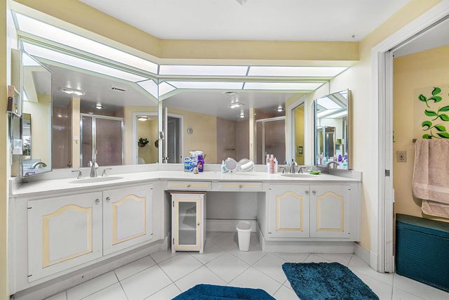 1109 Marine Way E L4r Way E, North Palm Beach, FL 33408