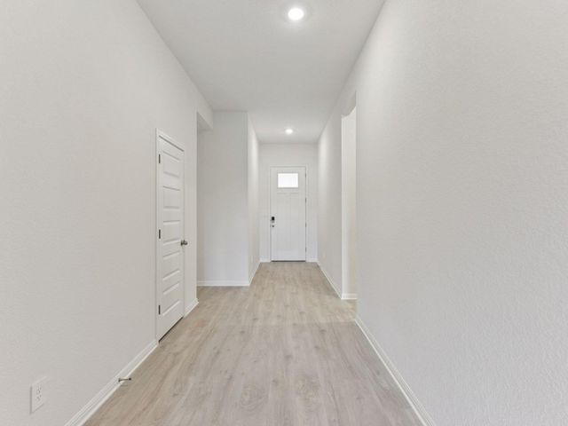 104 Pendleton DR, Kyle, TX 78640