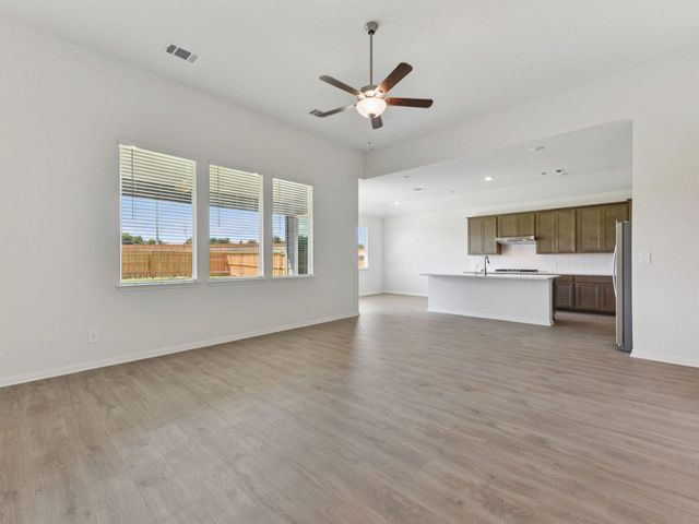 104 Pendleton DR, Kyle, TX 78640