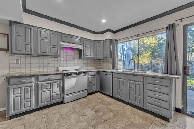 4021 Horizon Place, Fort Worth, TX 76133