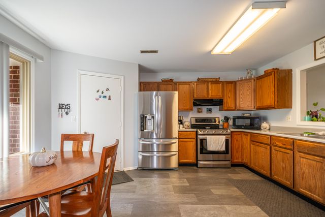 8030 Chipgate Court 8030 Chipgate Court, Huber Heights, OH 45424