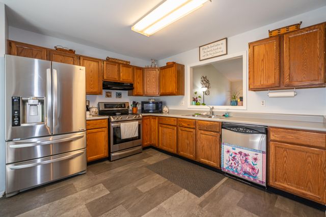 8030 Chipgate Court 8030 Chipgate Court, Huber Heights, OH 45424