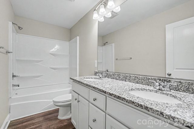 1548 Mayfair Drive, Conover, NC 28613