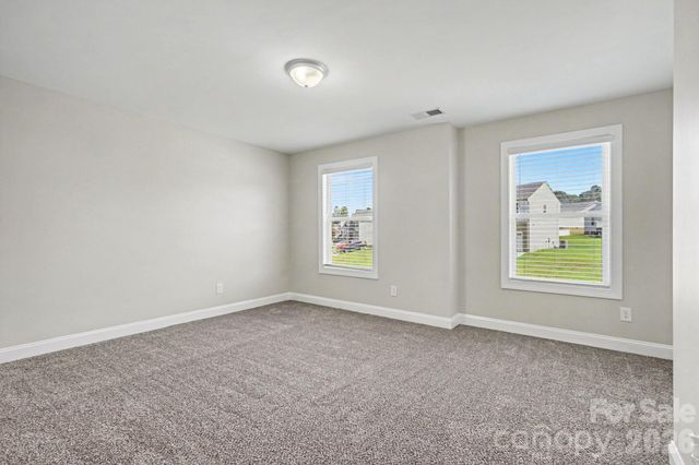 1548 Mayfair Drive, Conover, NC 28613