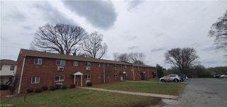 725 Akron Drive, Winston-salem, NC 27105