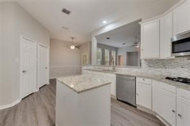 2912 Loftsmoor Lane, Plano, TX 75025