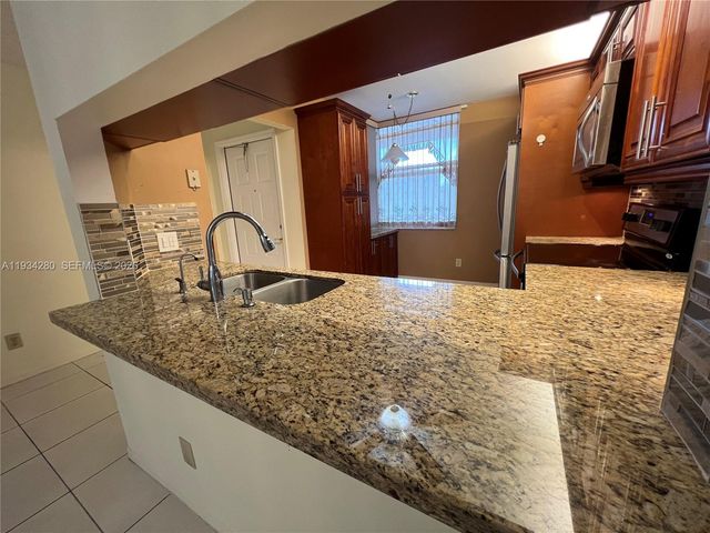 10369 NW 24th Place 201, Sunrise, FL 33322