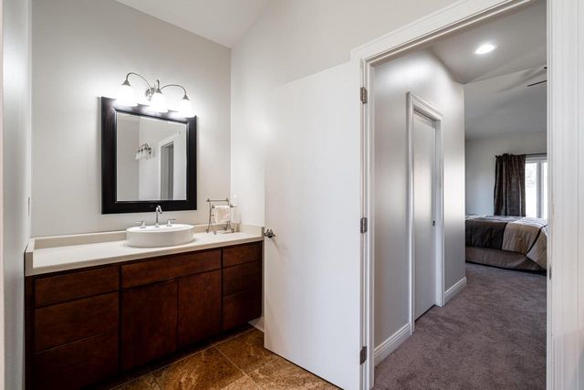 2308 Coldwater Creek DRIVE, Waukesha, WI 53188