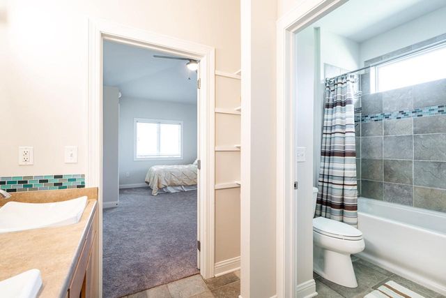 2308 Coldwater Creek DRIVE, Waukesha, WI 53188