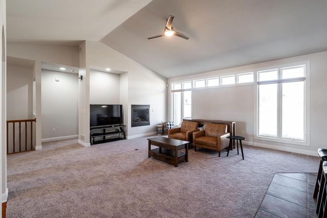 2308 Coldwater Creek DRIVE, Waukesha, WI 53188