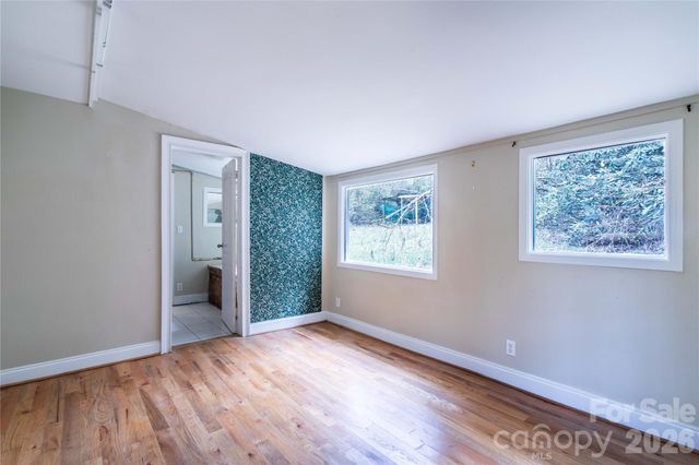 108 Poplar Gap Road, Brevard, NC 28712