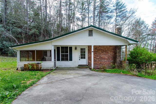 108 Poplar Gap Road, Brevard, NC 28712