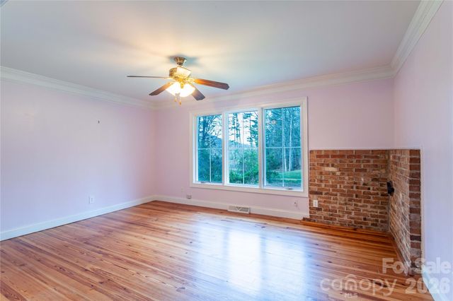 108 Poplar Gap Road, Brevard, NC 28712
