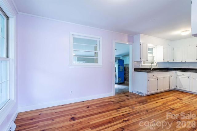 108 Poplar Gap Road, Brevard, NC 28712