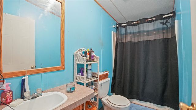 105 Stardust Loop, Jesup, GA 31545