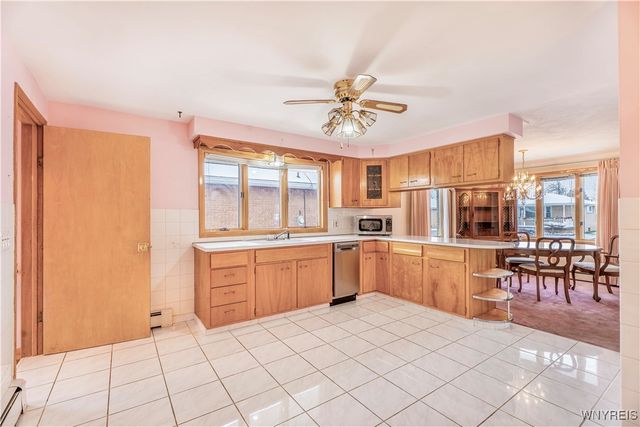 32 Barlow Avenue, Lackawanna, NY 14218