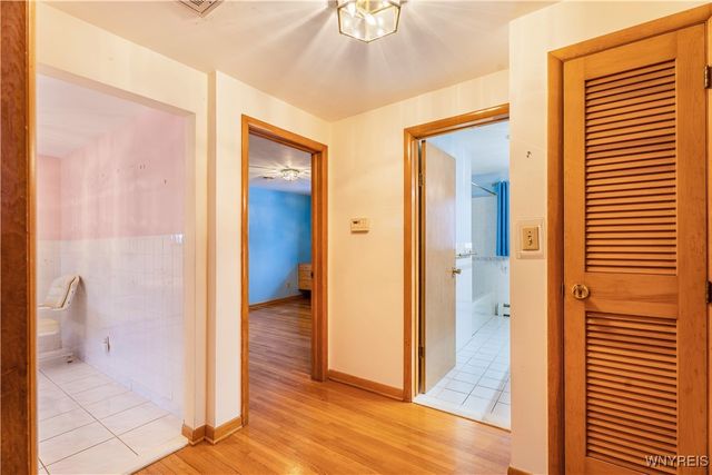 32 Barlow Avenue, Lackawanna, NY 14218