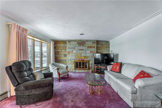 32 Barlow Avenue, Lackawanna, NY 14218